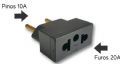 Adaptador Pino Fora Padro NBR Entra 2 Pinos Redondo 20A+ Saida 2 Pinos Redondo + 1 terra 10 Amperes Preto/Branco